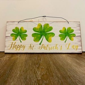 Cute Happy St. Patrick’s Day Wooden Plaque